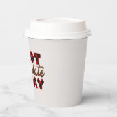 feestelijke kerstwarme chocolade als een soort dag papieren bekers (Links)