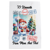 Feestelijke kerstzak met speelse vakantiesneeuwman medium cadeauzakje (Achterkant)