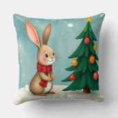 Feestelijke konijn naast versierde kerstboom kussen (Achterkant)