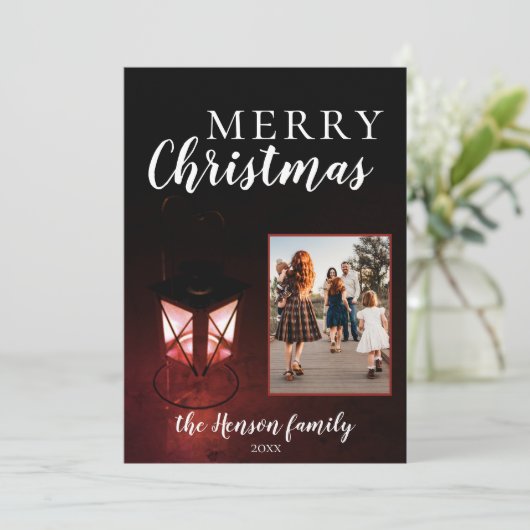 Feestelijke lantaarn in donkere kerst Familie Foto Feestdagenkaart (Staand voorkant)