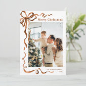 Feestelijke Merry Christmas Boho Bow Ribbon 3 Foto Feestdagenkaart (Staand voorkant)