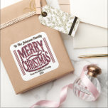 Feestelijke Merry Christmas Sticker Design<br><div class="desc">Een vrolijke en in het oog springende sticker versierd met glinsterende letters spelling Vrolijk kerstfeest vangt de vreugde van de feestdagen.</div>