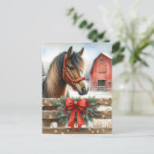 Feestelijke Paard en Rode Rustieke Schuur Kerstmis Feestdagenkaart (Staand voorkant)