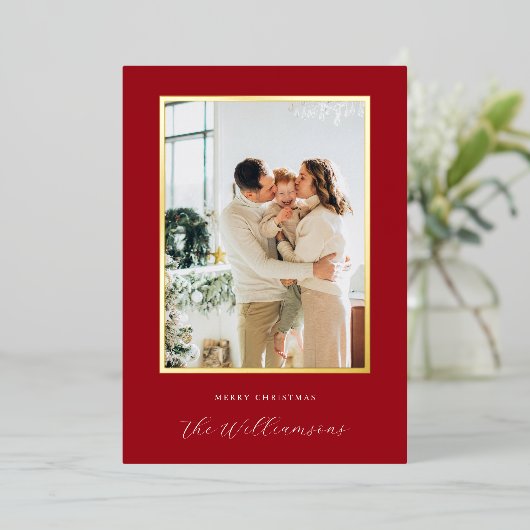 Feestelijke rode achtergrond script naam kerst fot folie feestdagenkaart (Staand Voorkant)