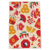 Feestelijke rode gouden Chinese Nieuwjaarssymbolen Medium Cadeauzakje (Achterkant)