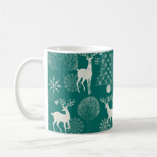 Feestelijke rode kerst, winterbos. koffiemok