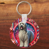 Feestelijke ruige hond met kerstversiering sleutelhanger (Voorkant)