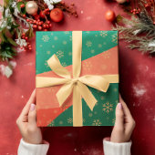 Feestelijke sneeuwvlokken op rood en groen inpakpa cadeaupapier