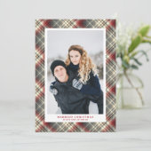 Feestelijke Tartan rood Grijs Getrouwd Kerst Foto Feestdagenkaart (Staand voorkant)