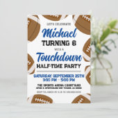 Feestelijke verjaardagsfeest voor jongensvoetbalte kaart (Staand voorkant)