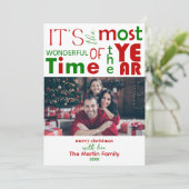 Feestelijke vrolijke rode groene kerst foto feestdagenkaart (Staand voorkant)