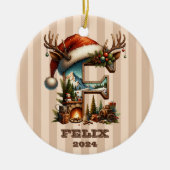 Feestelijke Woodland Letter F winterscène Keramisch Ornament (Voorkant)