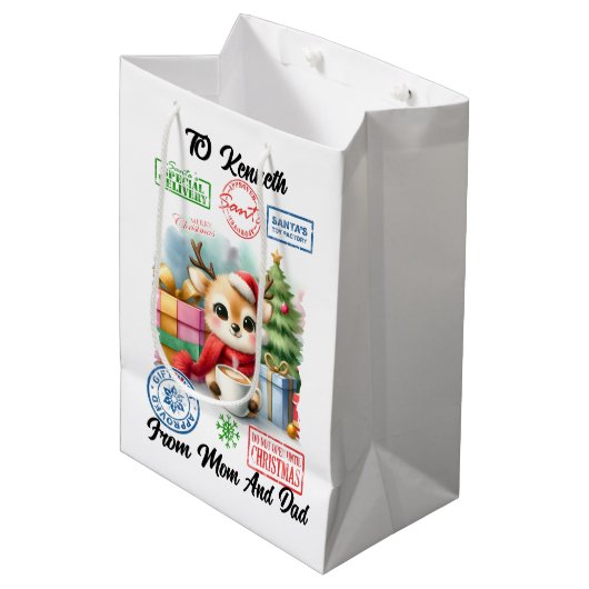 Feestelijke zak met vrolijke kerst medium cadeauzakje (Voorkant Gekanteld)