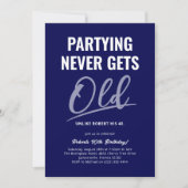 Feesten krijgt nooit oude blauwe volwassen verjaar kaart (Voorkant)