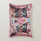 Feesthonden & een muis, Grade A Cotton Accent Kussen (Voorkant(Verticaal))