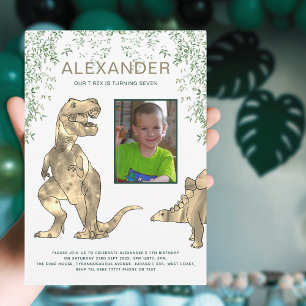 Feestje voor jongens met dinosauriërs inclusief fo kaart