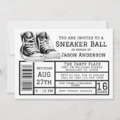 Feestje voor jongens met sneakerbal kaart (Voorkant)
