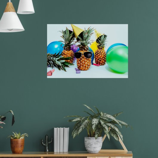 Feesttijd Ananassen met Feestartikelen, ZSSG Poster (Woonkamer 1)