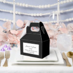 Feestvoorkeursbehandelingsbox Bedankdoosjes<br><div class="desc">Party-favourite traktatiebox wordt getoond in een elegante zwarte kleur. Pas dit item aan en wijzig de voorbeeldtekst in de jouwe. Tip: Voeg gewoon je geweldige lekkernijen toe en voeg wat feestelijk lint toe.</div>