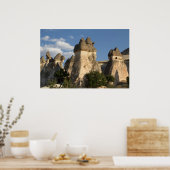 feiele schoorstenen in Cappadocia Poster (Keuken)