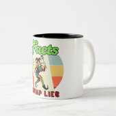 Feiten Trump liegt Tweekleurige Koffiemok (Voorkant rechts)