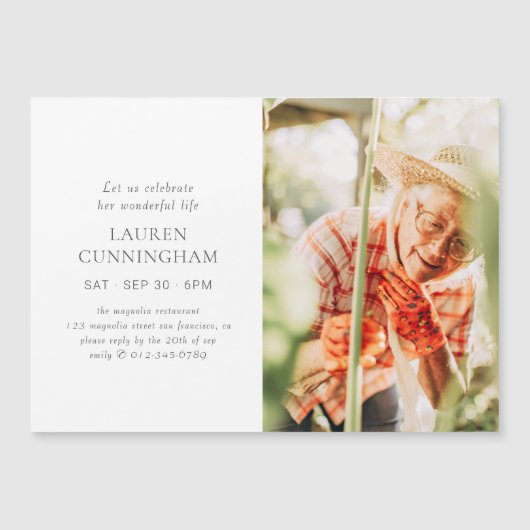 Fel haar levensmoderne, eenvoudige, minimalistisch magnetische uitnodiging (Voorkant)