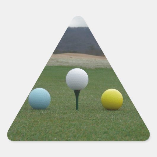 felgekleurde Golf Balls op een berg Sticker (Voorkant)
