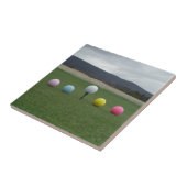 felgekleurde Golf Balls op een berg Tegeltje (Zijkant)