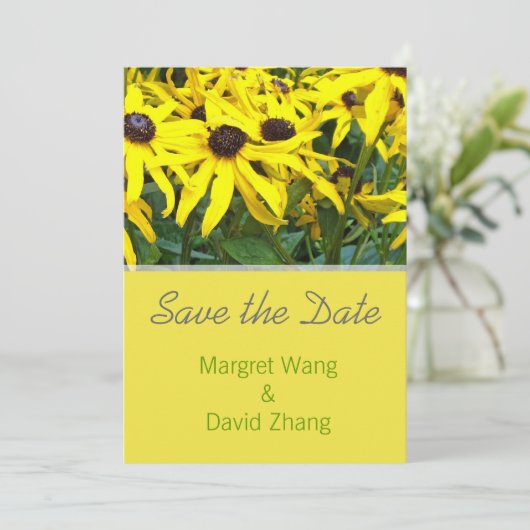 felgele maisiebloemen met uitzondering van de datu save the date (Staand voorkant)