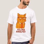 Feline Analyst – Funny Retro Cat Gift T-shirt (Voorkant)