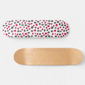 Feline Design Black Cat Paw Prints en rode harten Persoonlijk Skateboard (Horizontaal)