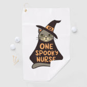 Feline Fun Meets Medische Magie - Een Spooky Verpl Golfhanddoek (Insitu)