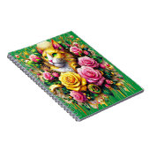 Feline temidden van een levendige bloemenbloei notitieboek (Rechterzijde)