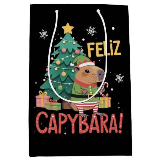 Feliz Capybara Elf Xmas Christmas Tree  Medium Cadeauzakje (Voorkant)