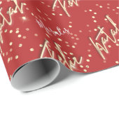 Feliz Natal Golden Script Custom Name Red Gift Cadeaupapier (Rol Hoek)