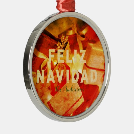 Feliz Navidad Red Gold Green Modern Elegant Metalen Ornament (Rechts)