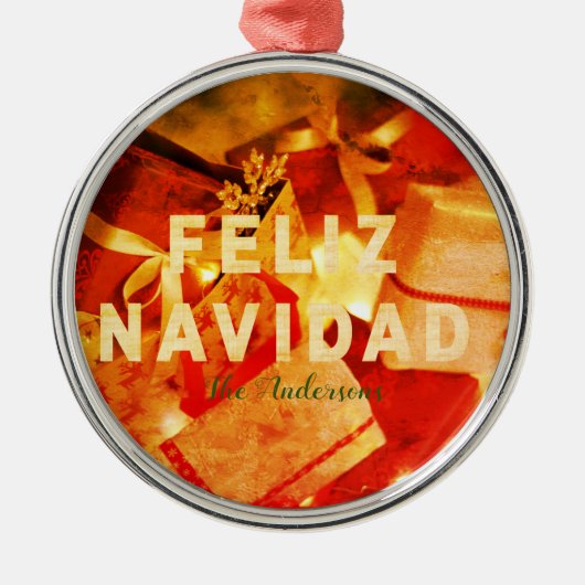 Feliz Navidad Red Gold Green Modern Elegant Metalen Ornament (Voorkant)