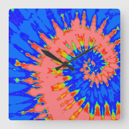 Felle blauwe en perzikspiraal Tie Dye-klok Vierkante Klok