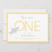 Felle eerste verjaardag van een geel haaiendier kaart (Voorkant)