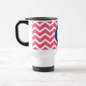 Felle roze en witte chevron motief monogram reisbeker (Links)