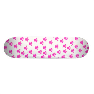 Felle roze en witte pootafdruk patroon. persoonlijk skateboard
