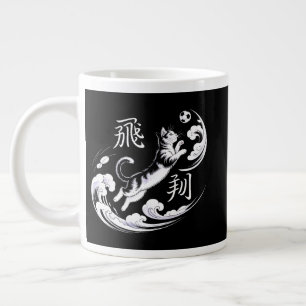 Felle Springende Kat Voetbalmok - Voor Voetbalfans Grote Koffiekop