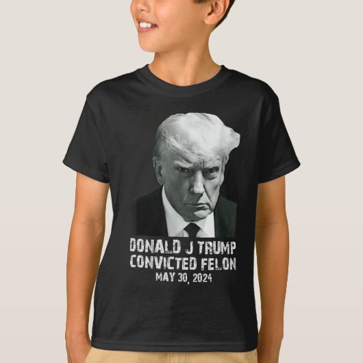 Felon Donald Trump schuldig Sluit hem op Trump gev T-shirt (Voorkant)