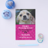 Felroze achtergrond huisdierverzorging flyers (Enkel)