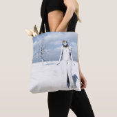 Female elf walking in the snow tote bag (Dichtbij)