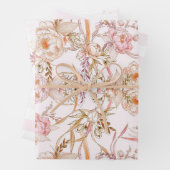 feminine bleek roze parfumestrepen & floraal inpakpapier vel (In situ)