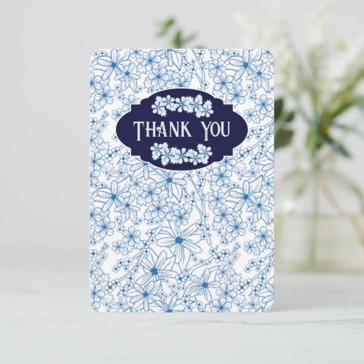 Feminine Blue Floral Pattern, Blank Bedankkaart (Staand voorkant)
