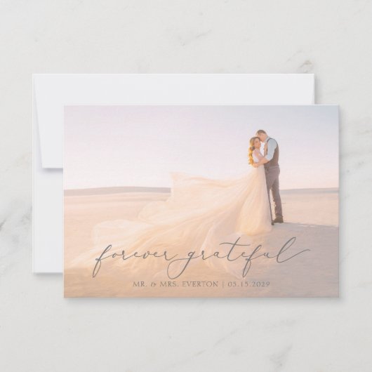 Feminine Calligrafie Full Bleed Photo Wedding dan Bedankkaart (Voorkant)