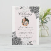 Feminine Gray Pink Floral Celebration of Life Kaart (Staand voorkant)