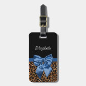 Feminine Leopard Print Elegant Blue Bow and Name Bagagelabel (Voorkant verticaal)
